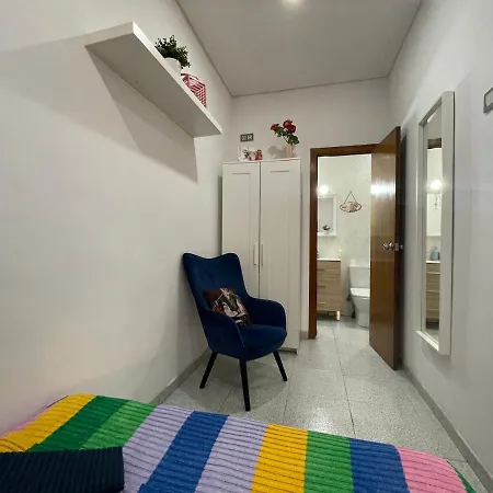 Plaza Universidad Hostel *