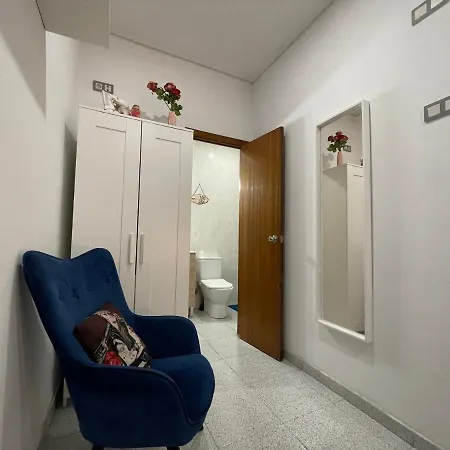 Plaza Universidad Hostel Barcelona